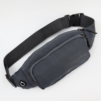 Сумка на пояс Тройка 1805 компактна бананка 